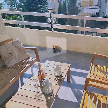 Vivid Apartamento Limassol